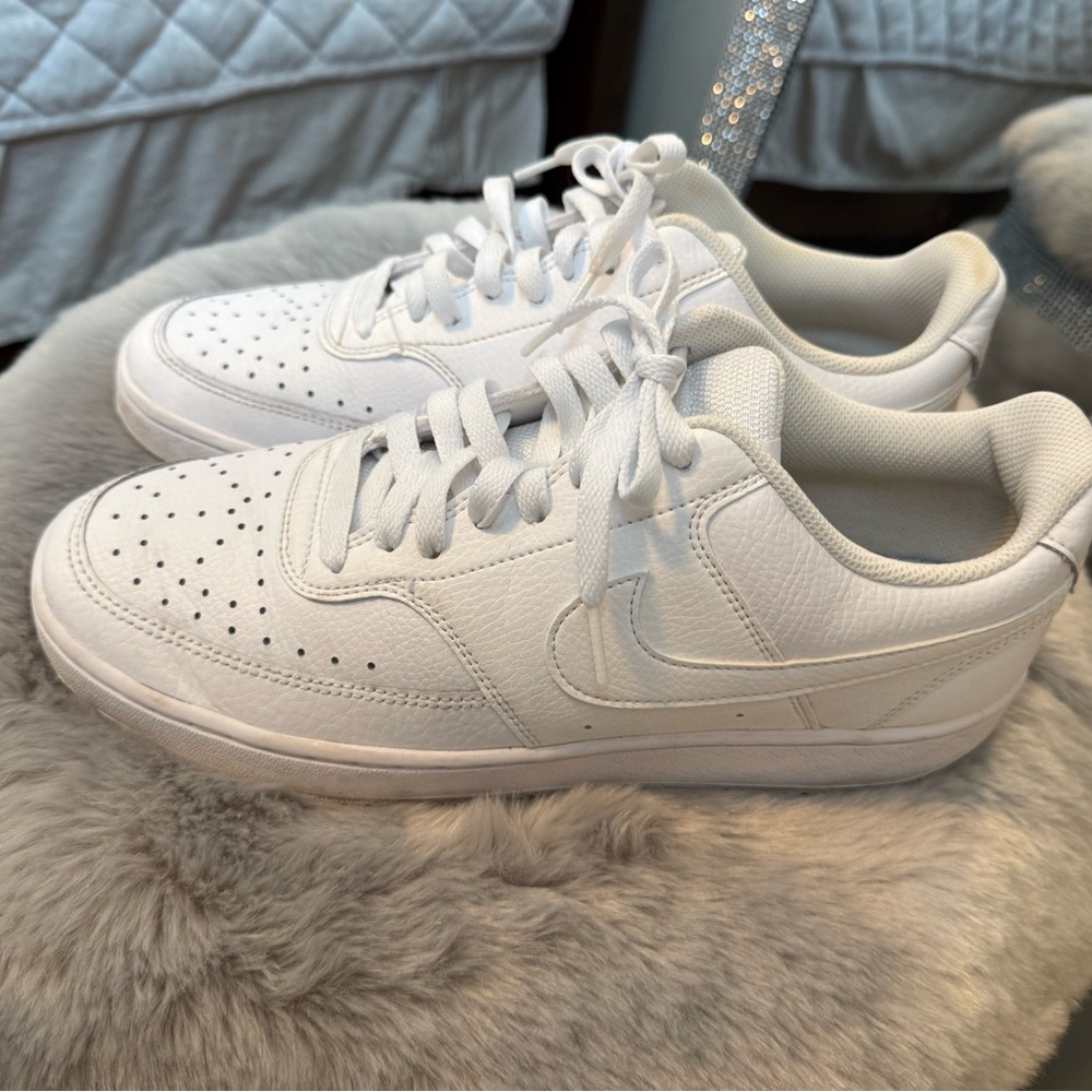 Nike White Lace-Up Sneakers - Picture 3 of 7
